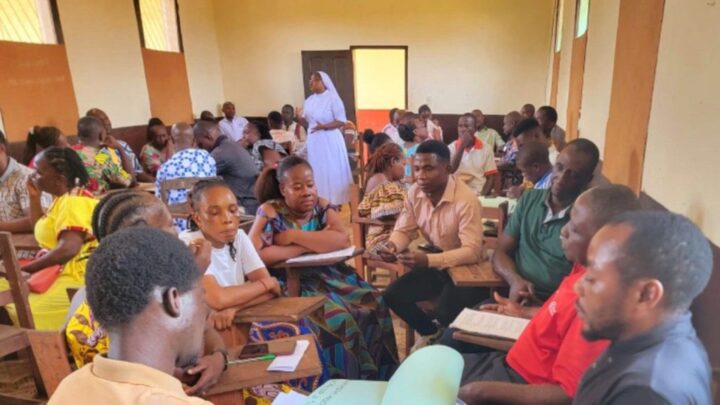 Liberia la mission dune soeur catholique dans la communaute 1024x576 1
